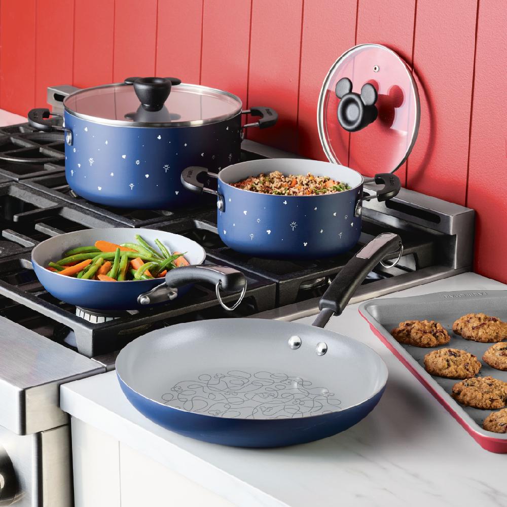 Farberware Bon Voyage 7-Piece Ceramic Nonstick Cookware Set