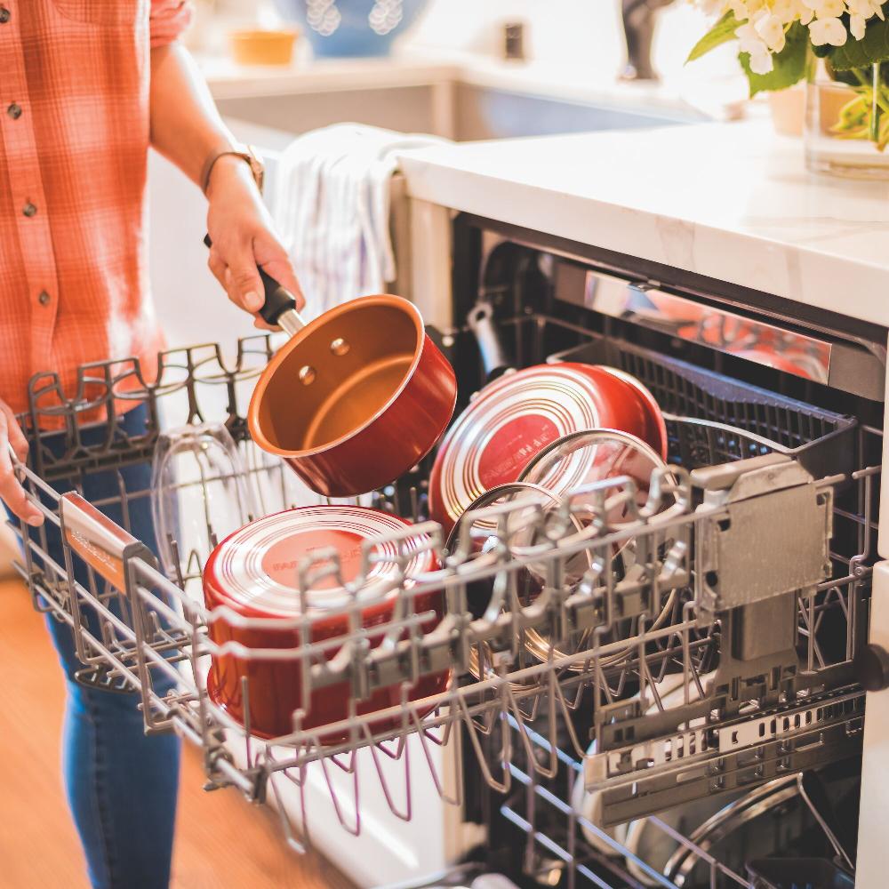 Farberware 14-Piece Aluminum Cookware Set