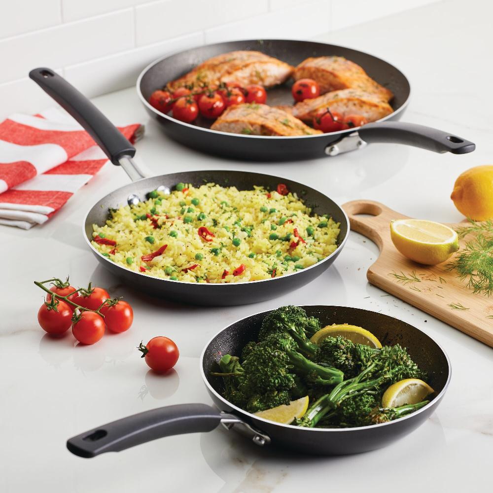 Farberware 3-Piece Nonstick Frying Pan Set