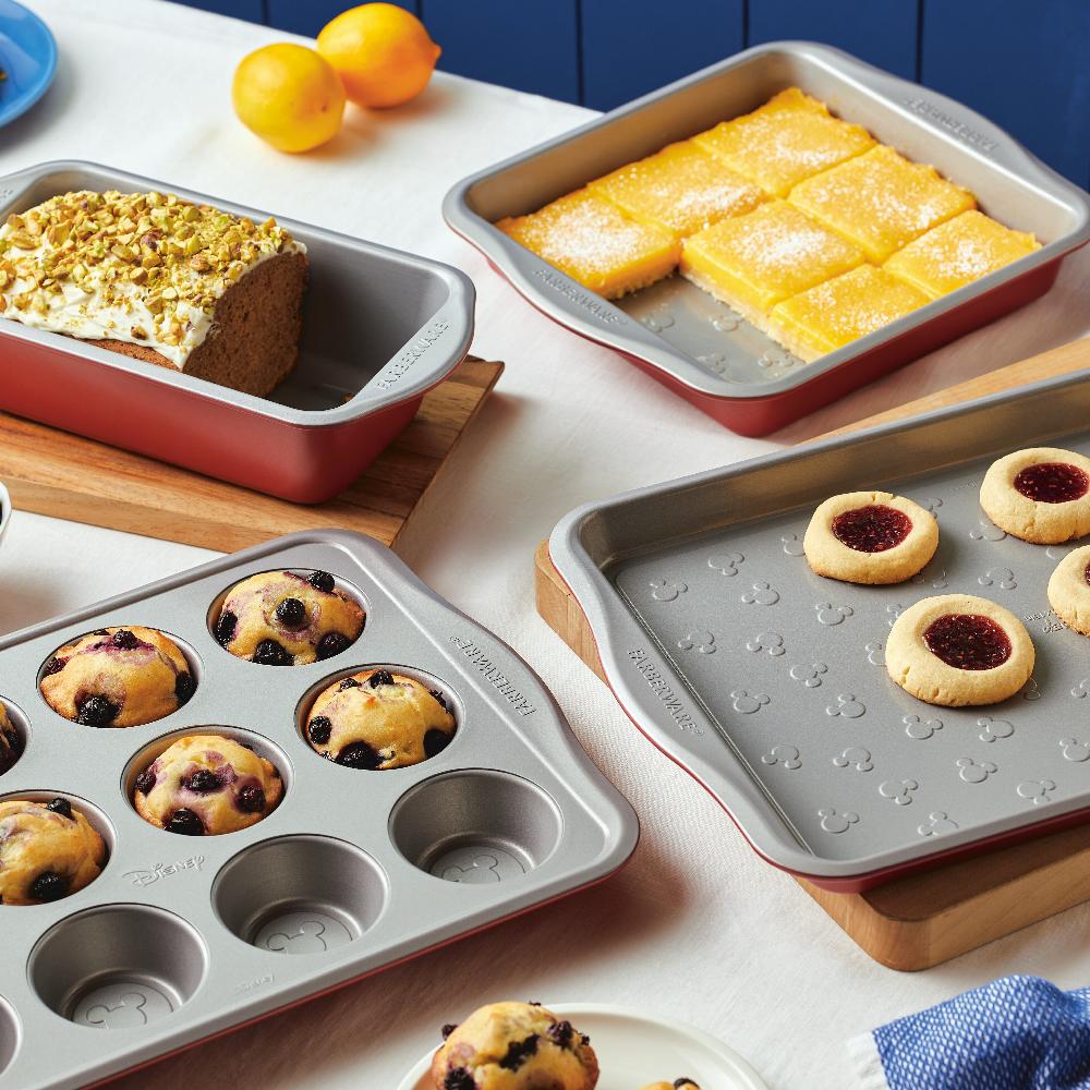 Farberware 4-Piece Cake Muffin And Cookie Pan Set
