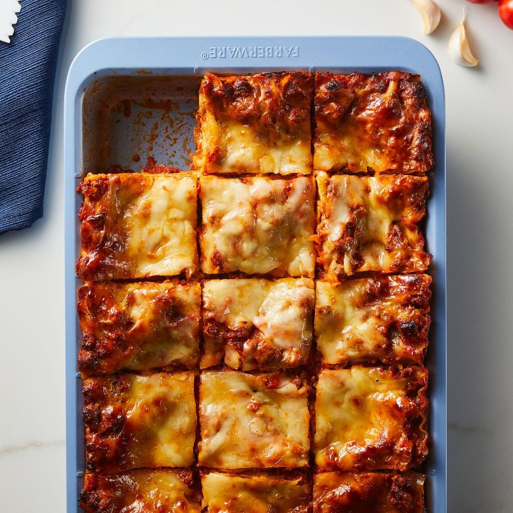 Farberware 4-Piece Nonstick Bakeware Set