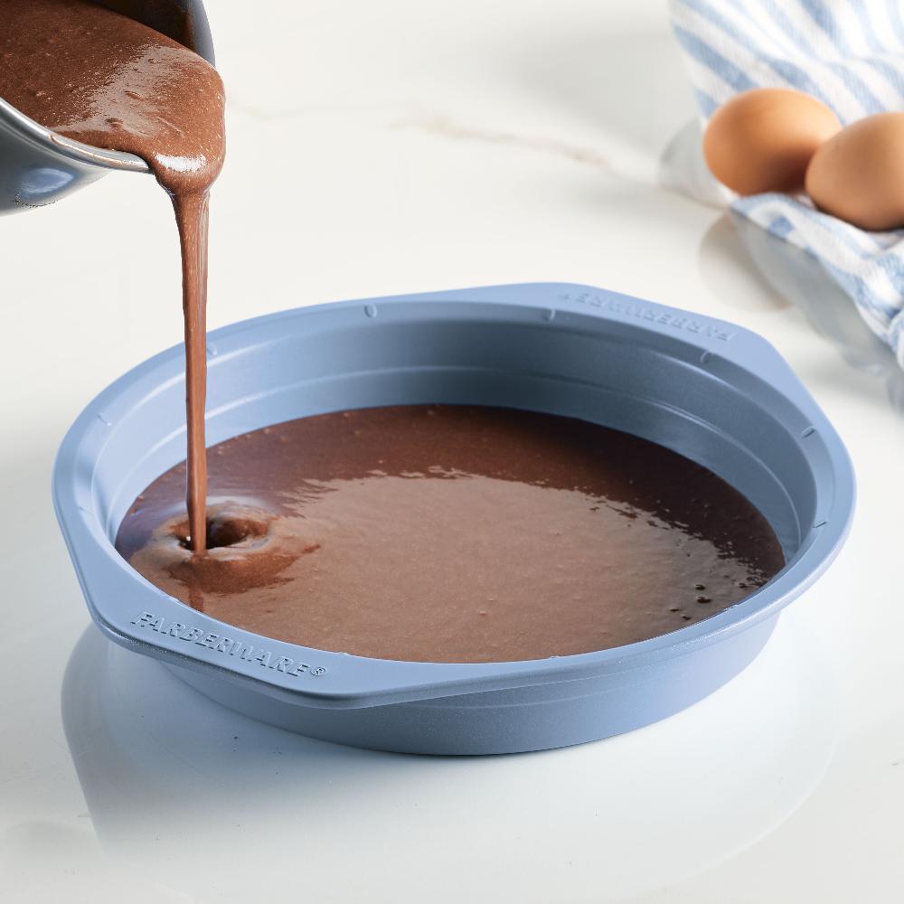 Farberware 9-Inch Round Nonstick Cake Pan
