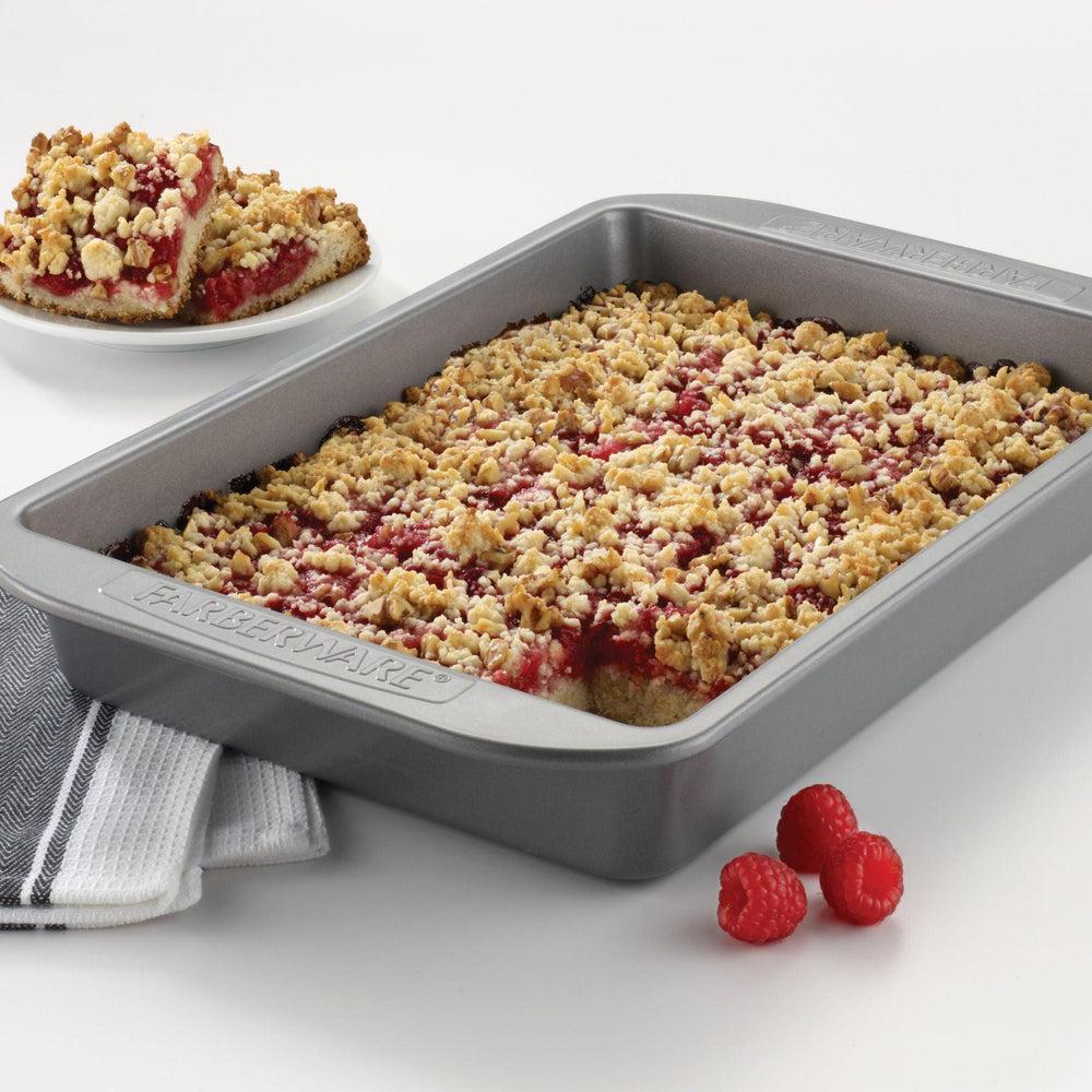 Farberware 9" X 13" Rectangular Cake Pan