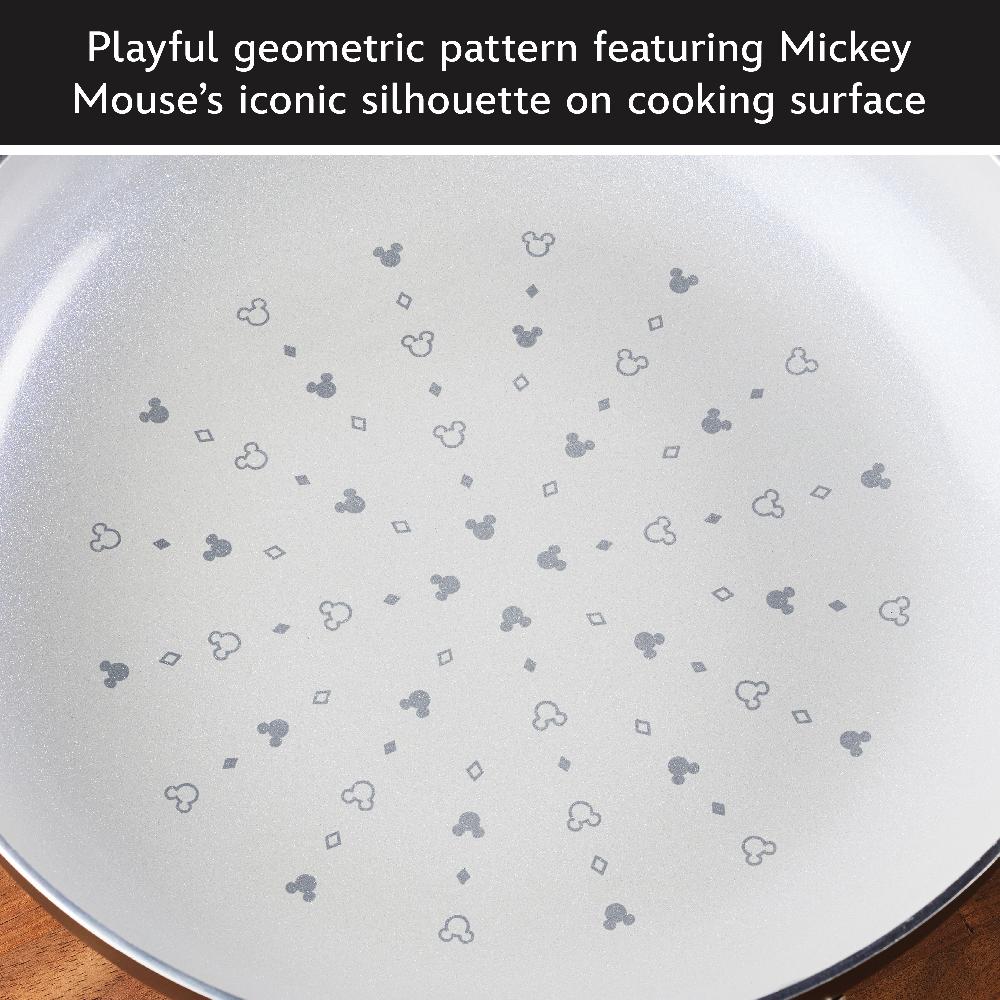 Farberware Disney Monochrome 8-Piece Set