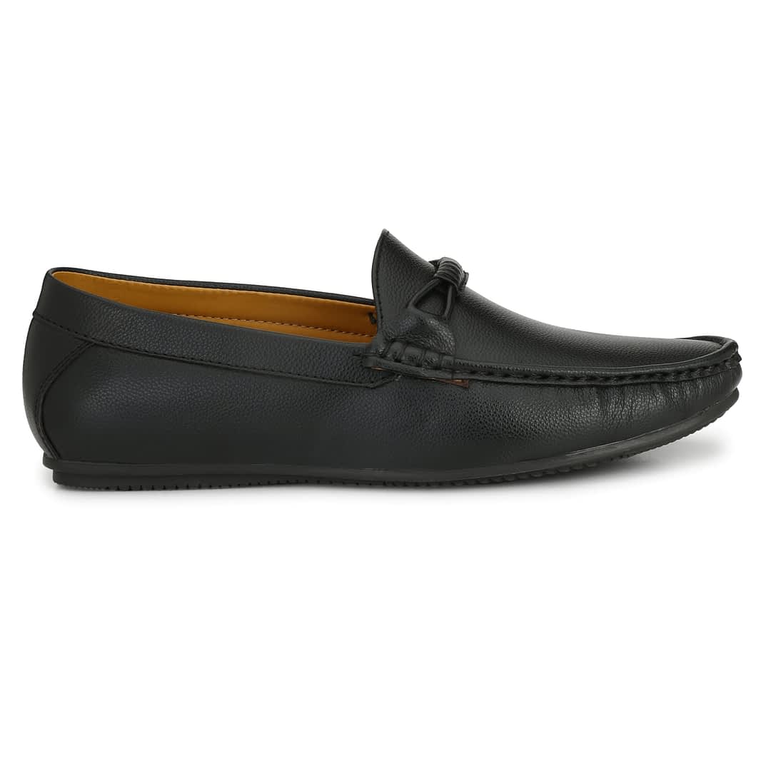 Fashion Victim Men Black Loafers