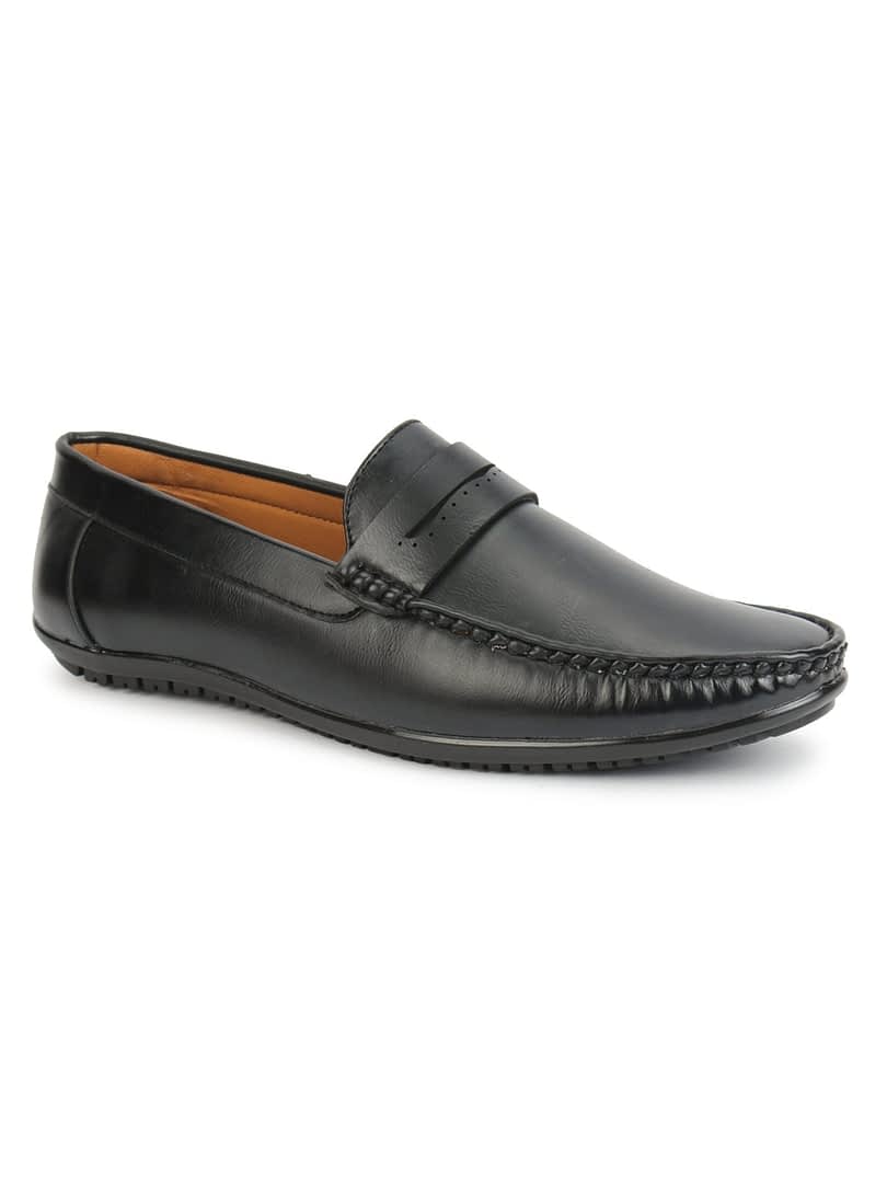Fashion Victim Men Black Loafers