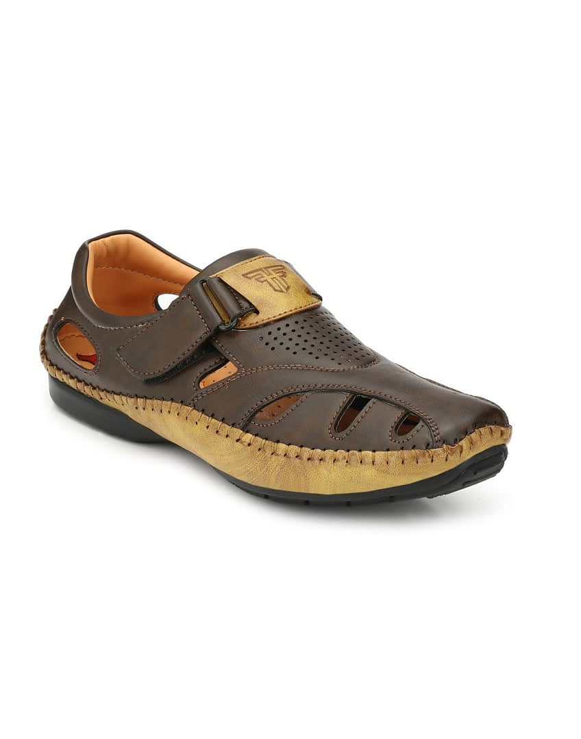 fashion victim Men Brown Shoe-Style Sandals