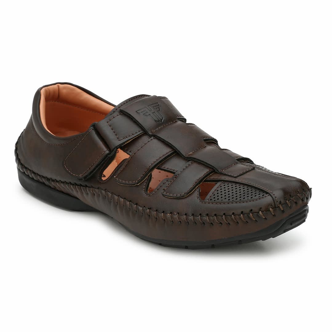 fashion victim Men Brown Solid Fisherman Sandals