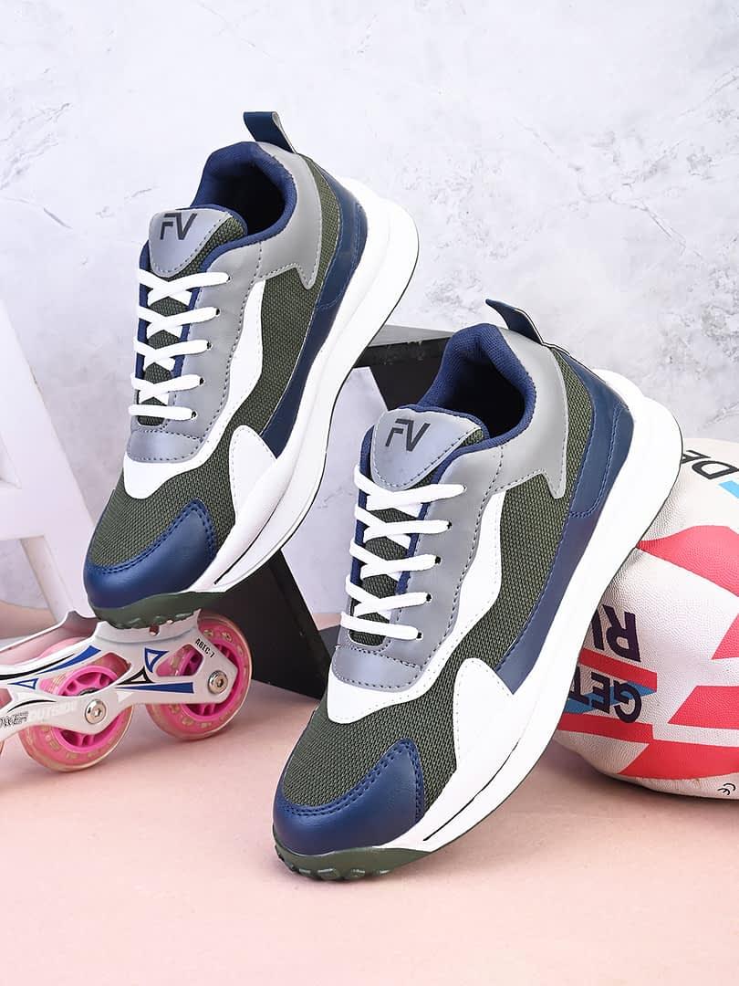 Fashion Victim Fashion Victim Men Colourblocked Lightweight Sneakers