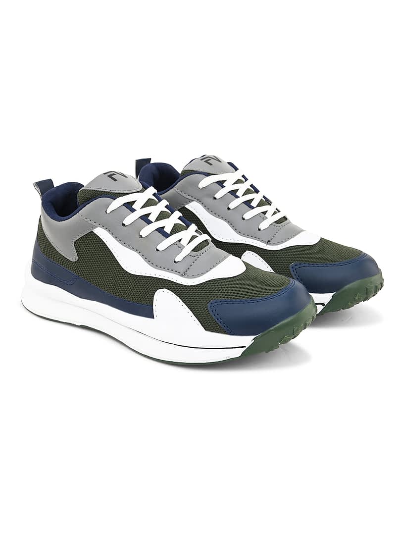 Fashion Victim Fashion Victim Men Colourblocked Lightweight Sneakers