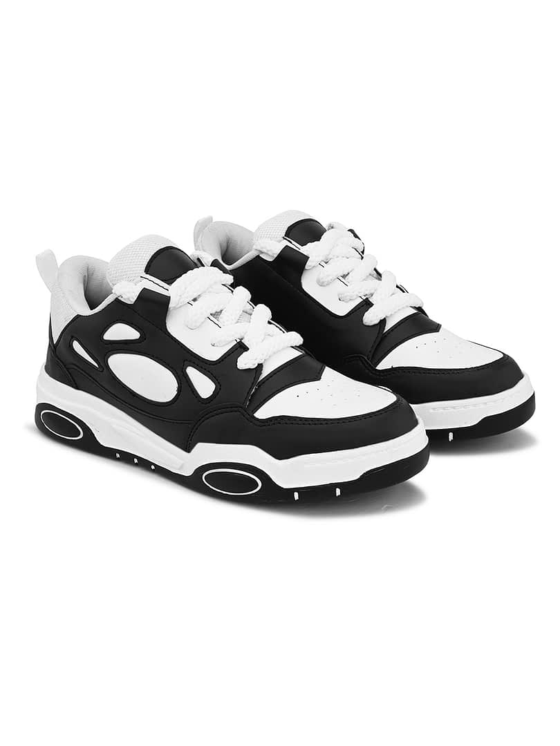 Fashion Victim Men Colourblocked Sneakers