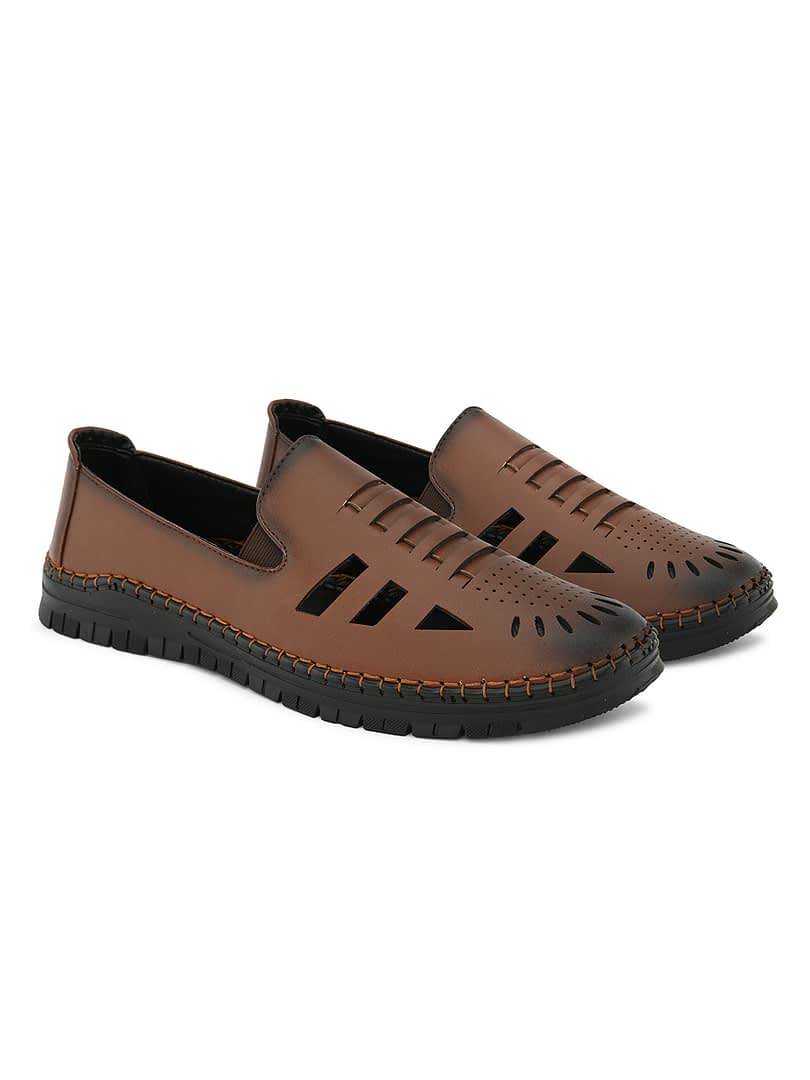 Fashion Victim Men Laser Cut Shoe-Style Sandals