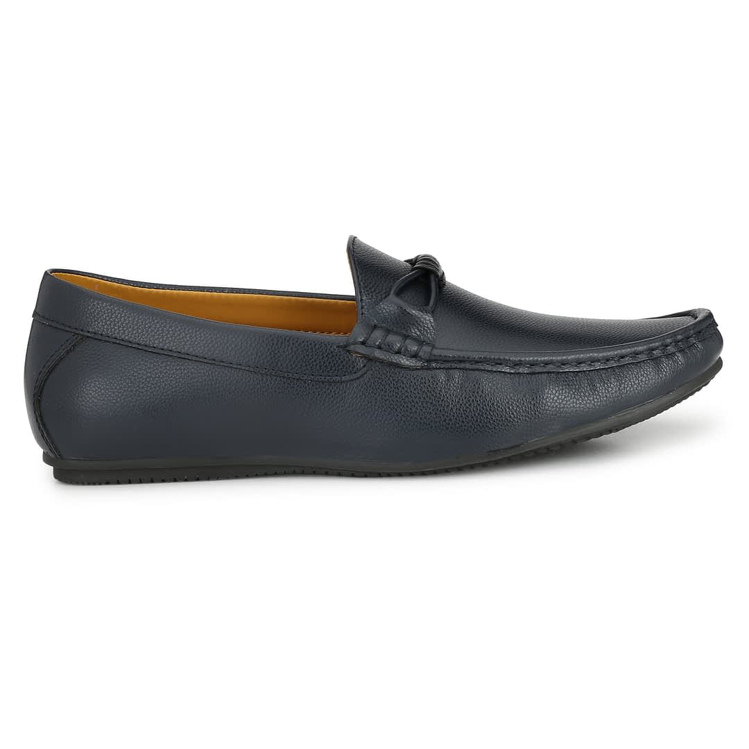 Fashion Victim Men Navy Blue Loafers