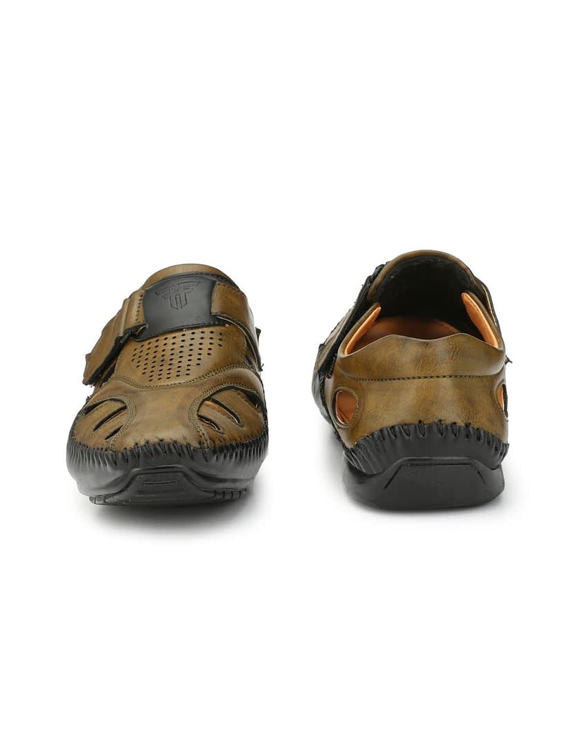 Fashion Victim Men Olive Green Shoe-Style Sandals