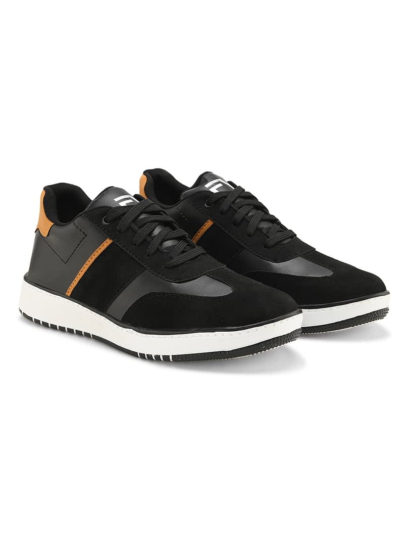 Fashion Victim Men Solid Sneakers