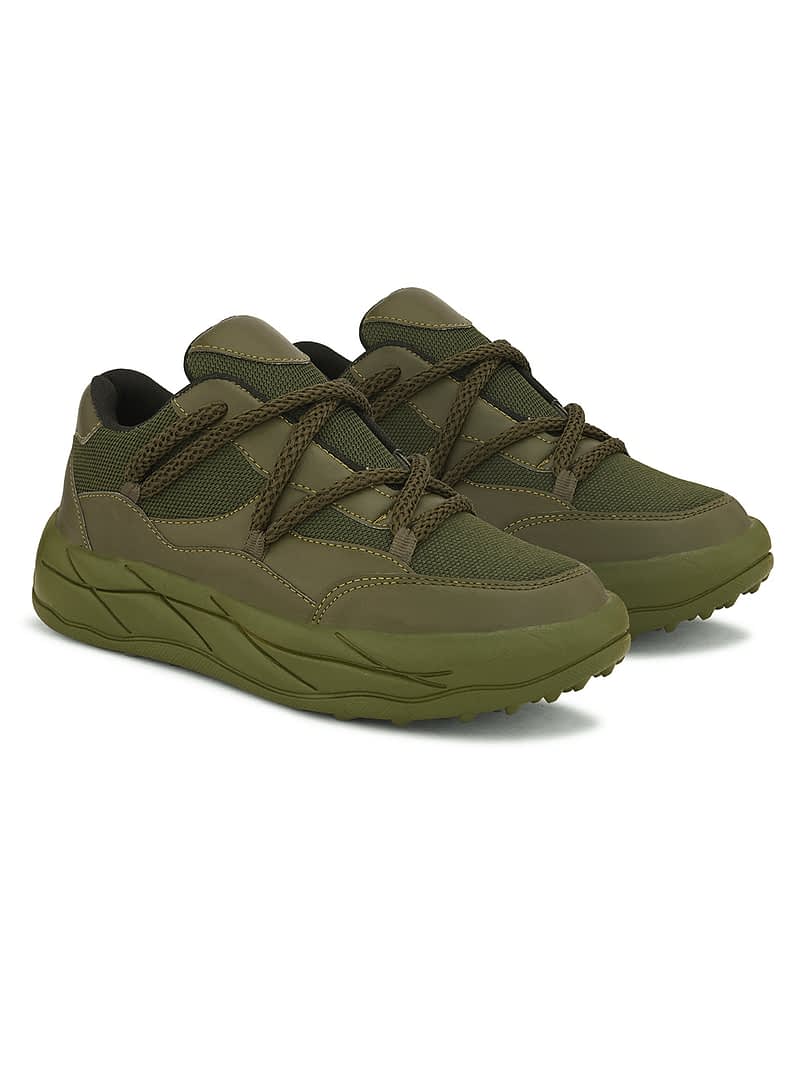 Fashion Victim Men Solid Sneakers