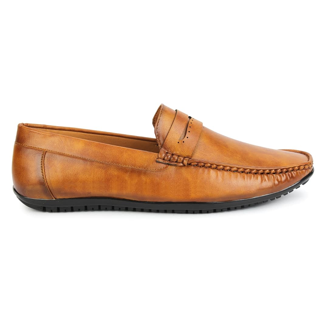 Fashion Victim Men Tan Loafers