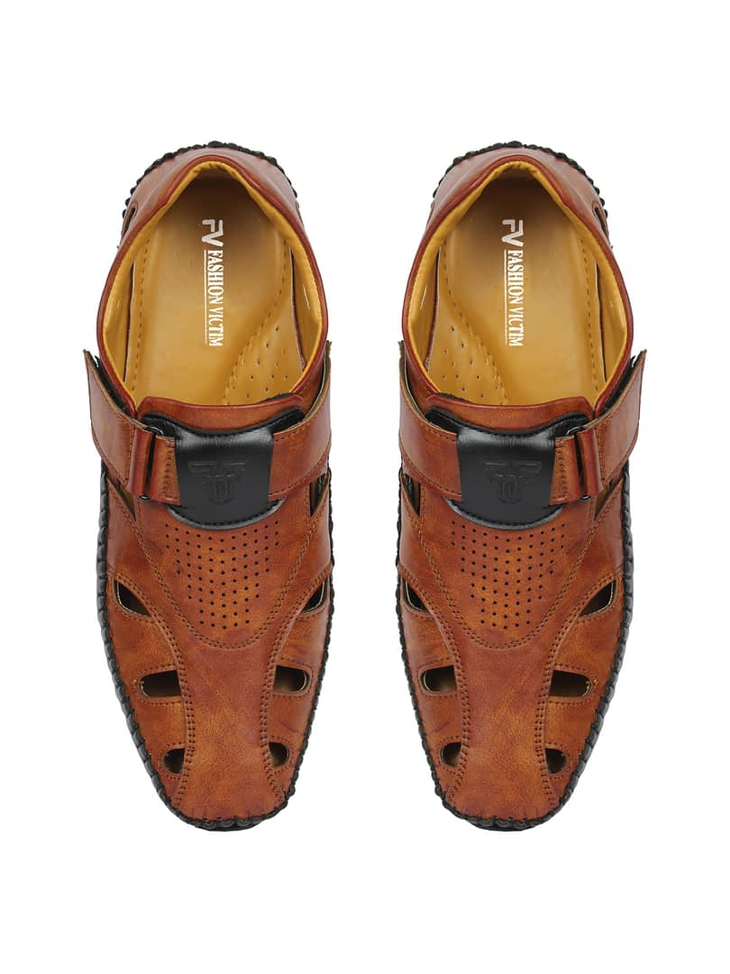Fashion Victim Men Tan Shoe-Style Sandals