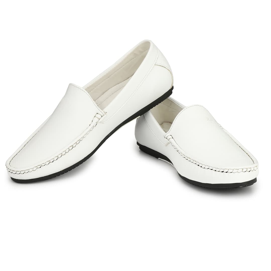 Fashion Victim Men White Loafer’s