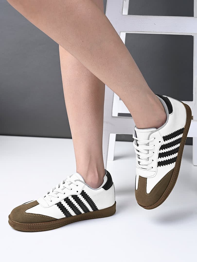 fashion victim White Comfort Sneakers