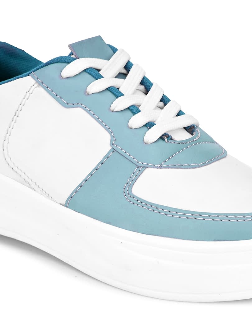 Fashion Victim Women Blue Colourblocked Sneakers