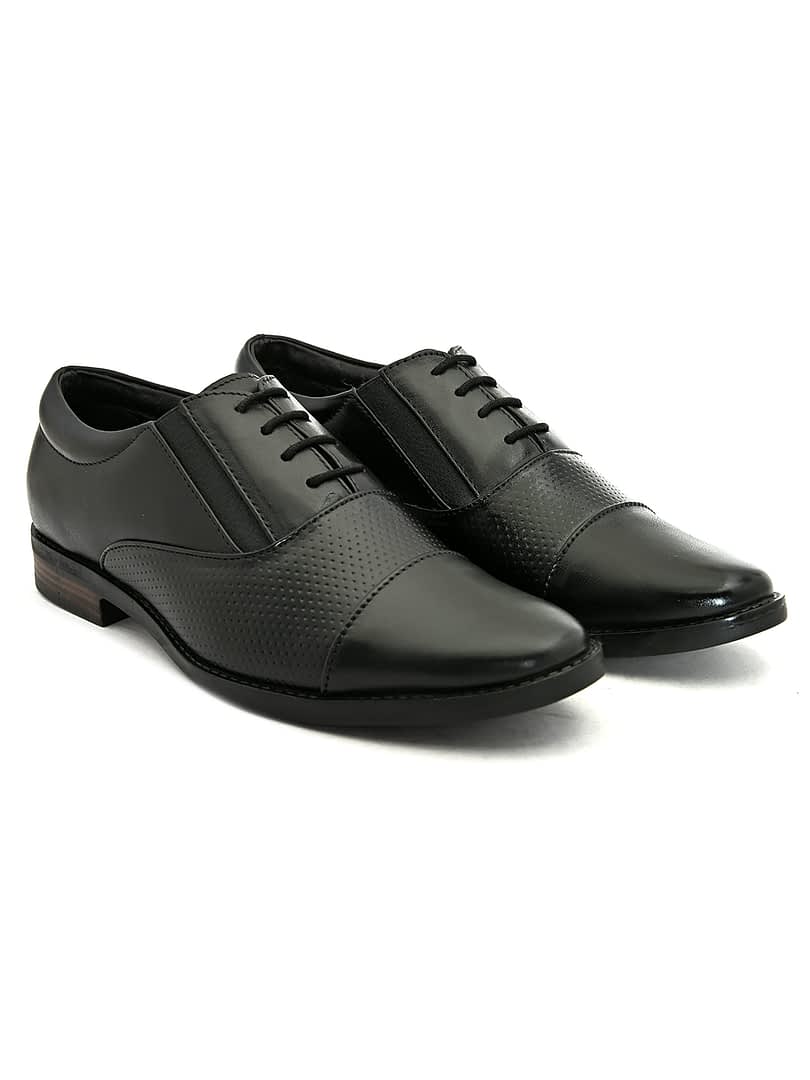 Fashion Victim Men Black Textured Formal Derbys Shoes