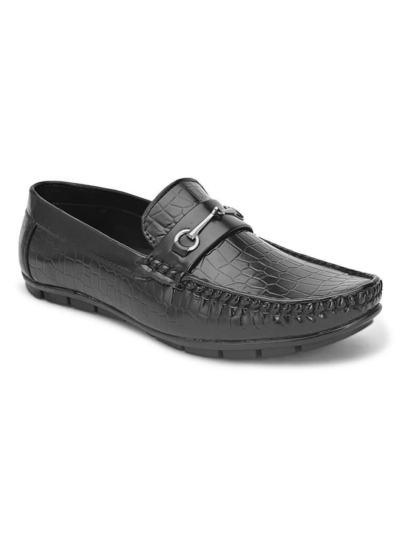 fashion victim Men Black Textured Synthetic Patent Loafers