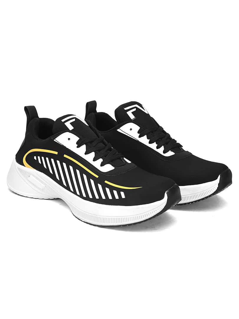 Fashion Victim Men Black & White Comfort Casual Sneakers With Lightweight Technology