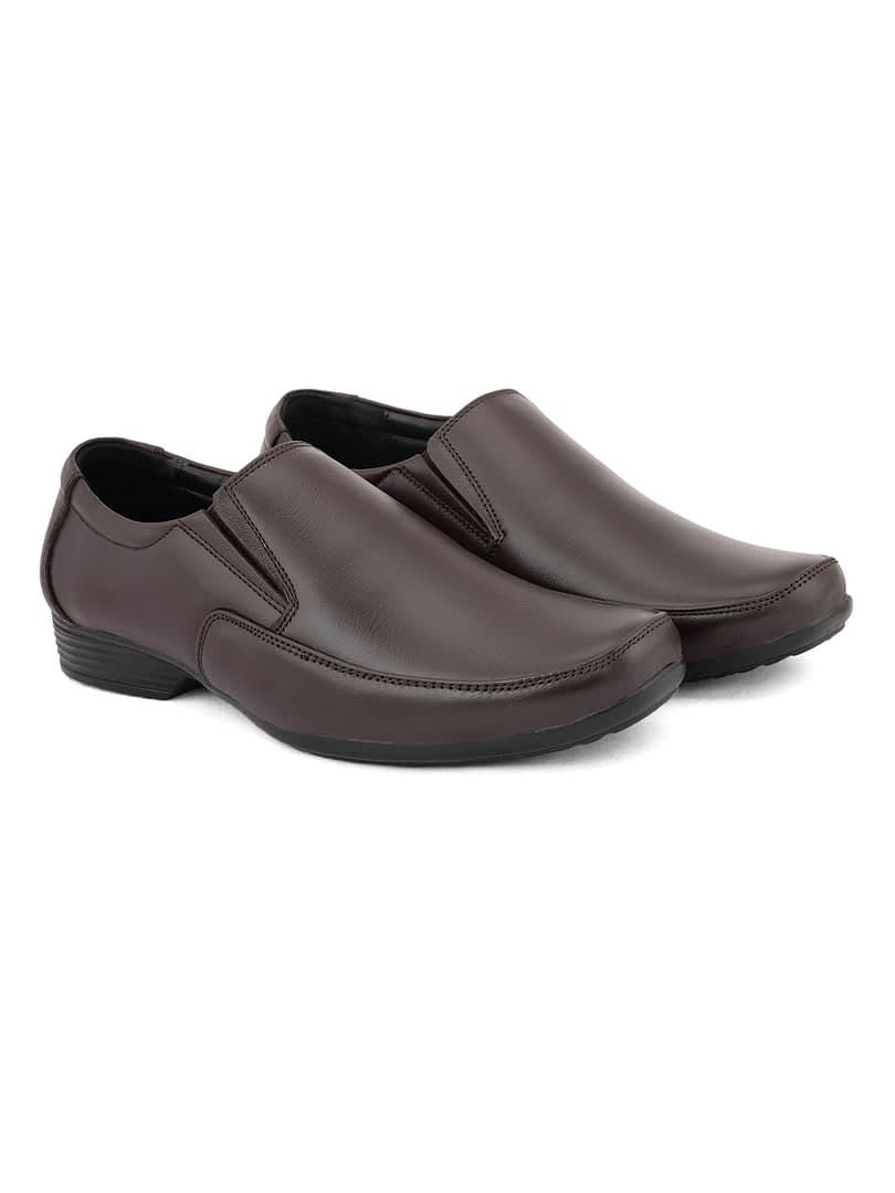 Fashion Victim Men Brown Solid Leather Formal Slip-Ons