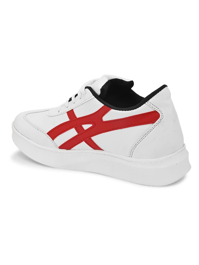 Fashion Victim Men Colourblocked Lightweight Sneakers