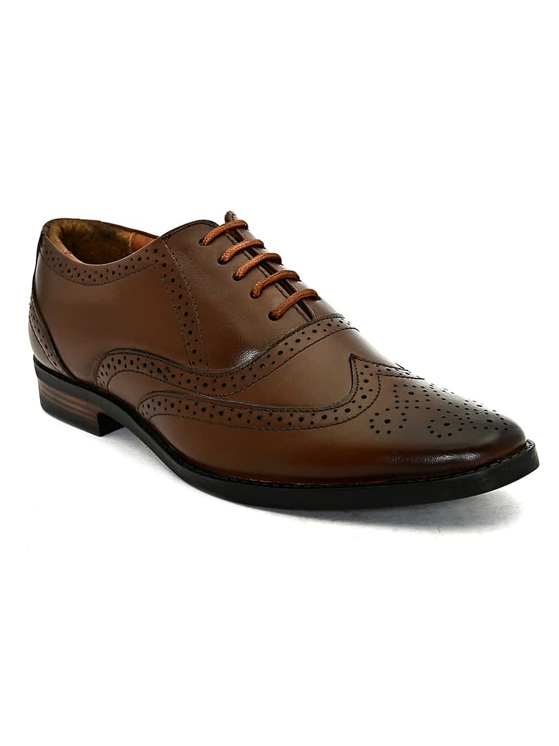 Fashion Victim Men Genuine Leather Textured Formal Brogues