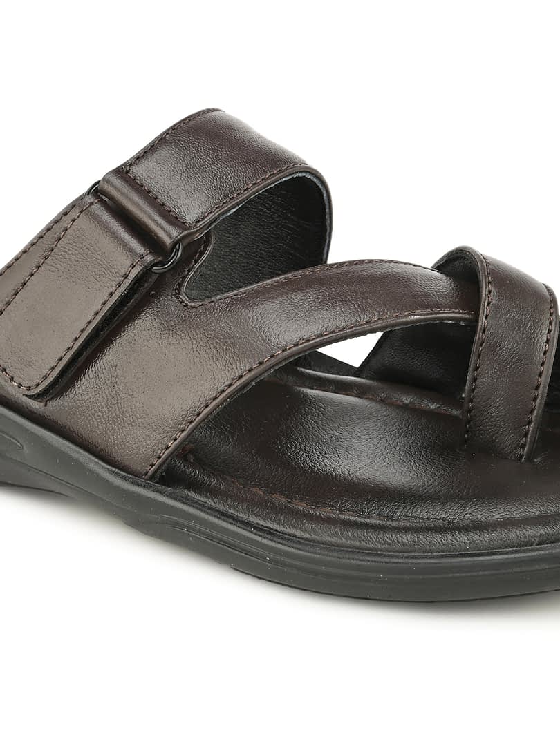 Fashion Victim Men Textured Leather Comfort Sandals