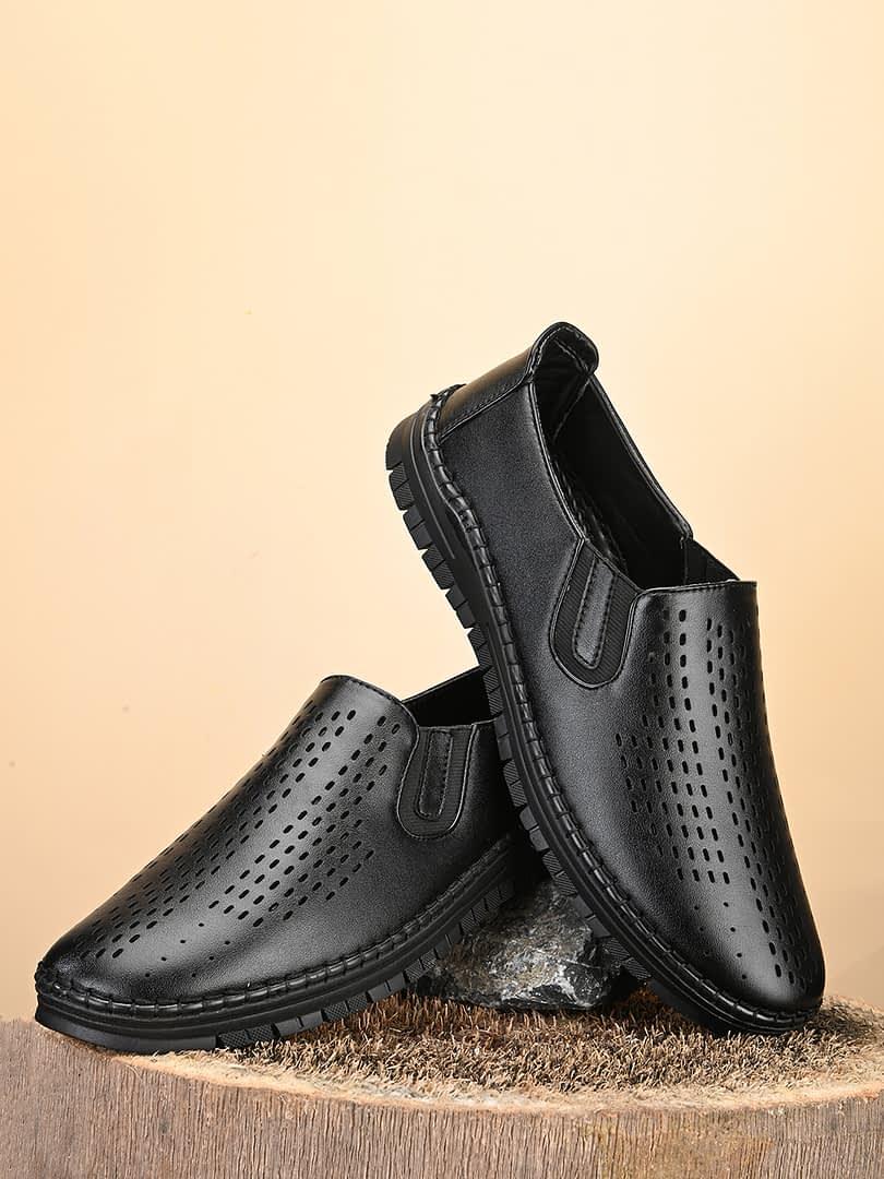 fashion victim Men Textured Leather Upper Stitch Formal Slip-On Shoes