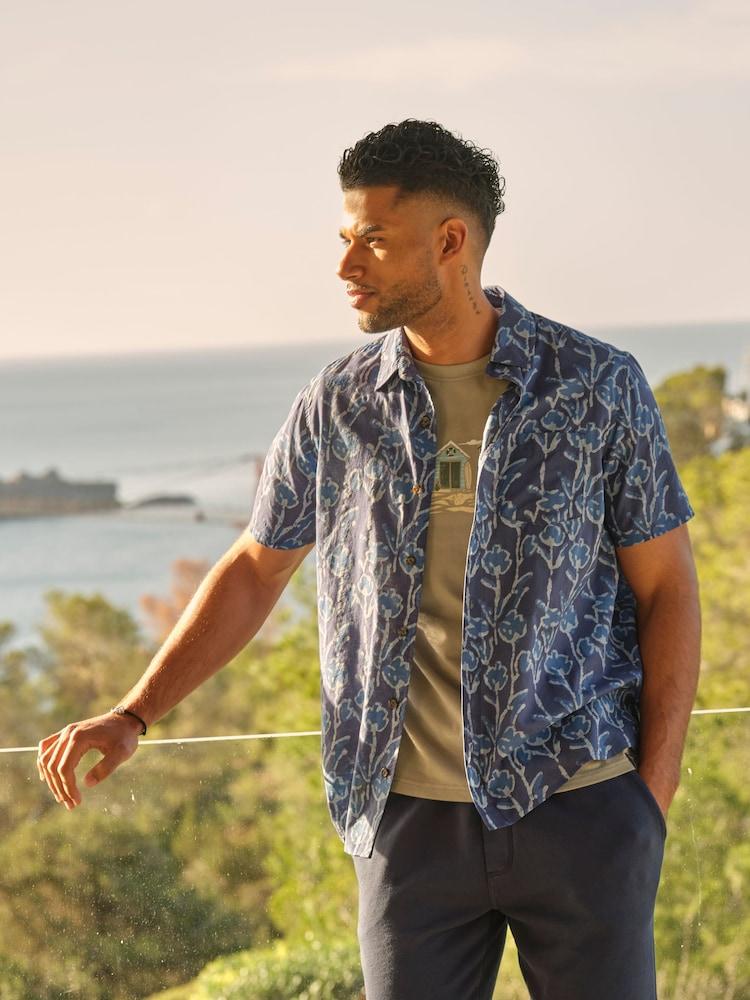 Fat Face Blue Short Sleeve Sprig Print 100% Cotton Shirt