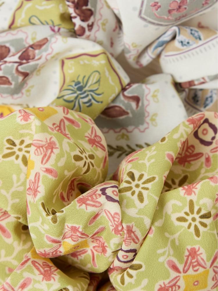 Fat Face Green Beeble Printed Scrunchies 2 Pack