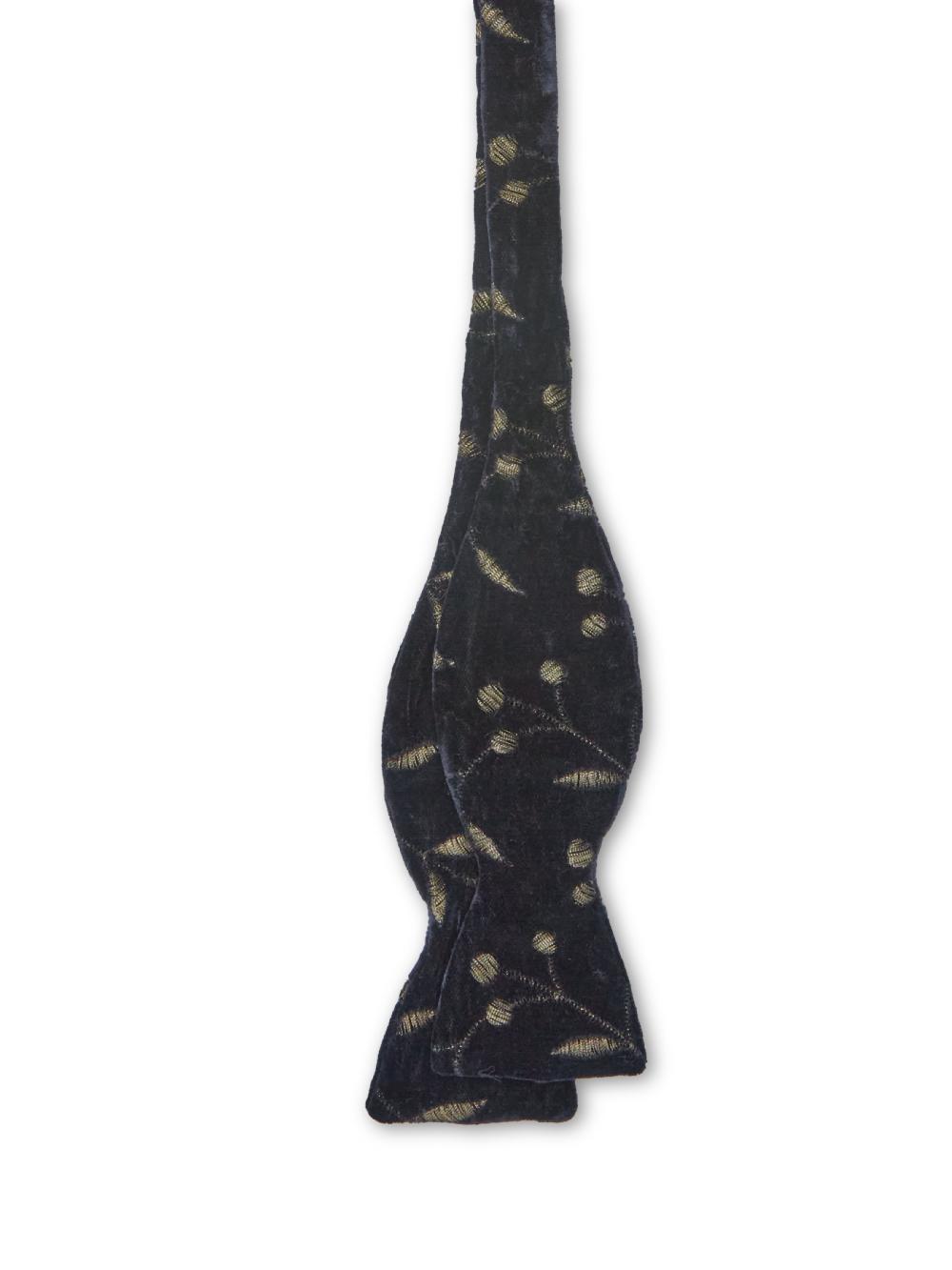 Favourbrook Black Lurex Berries Silk/Rayon Large Party Bow Tie