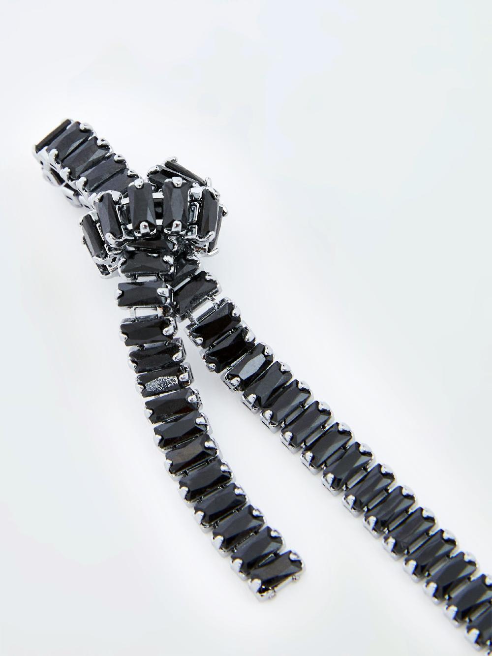 Fcuk Elongated Knot Earrings Black