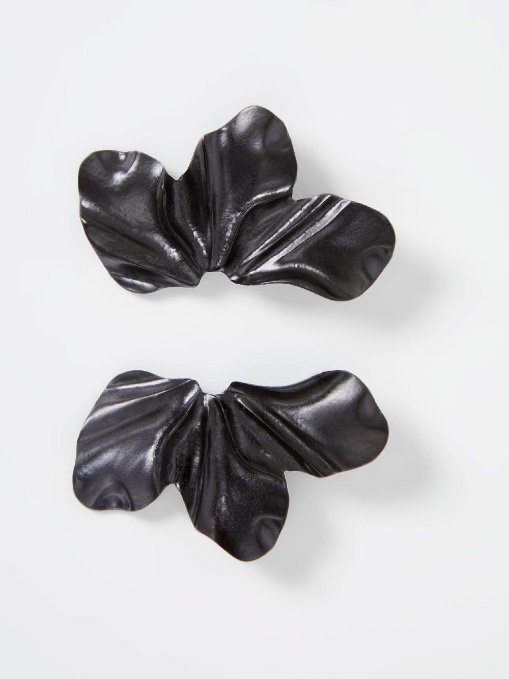 Fcuk Flower Piece Earrings Black