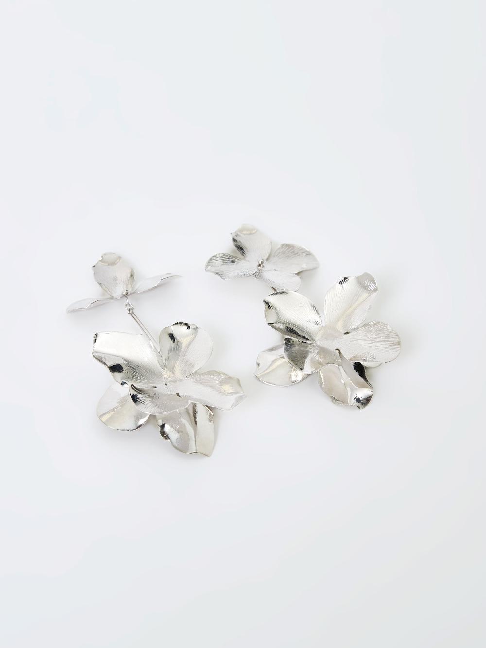 Fcuk Metal Floral Drop Earrings Silver