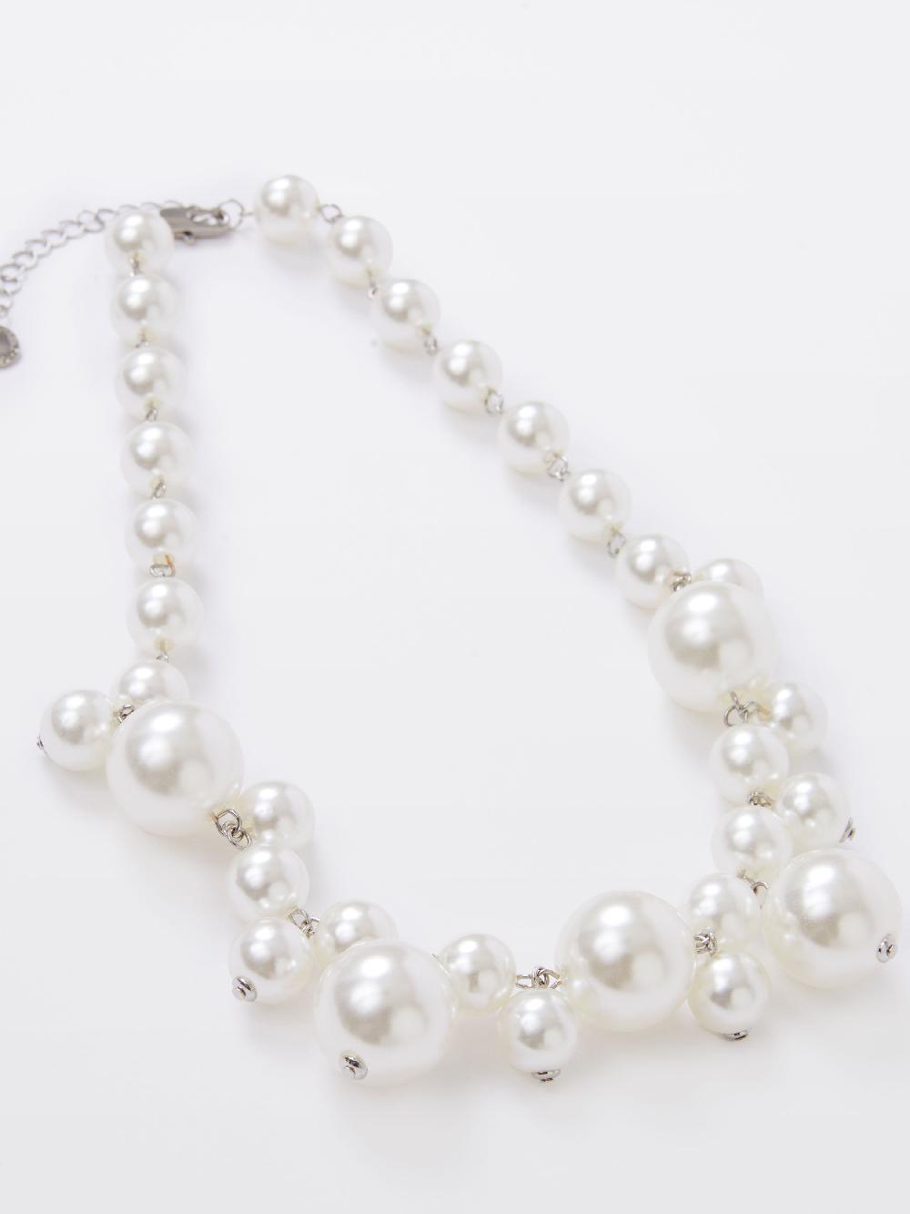 Fcuk Multi Faux Pearls Cluster Necklace White