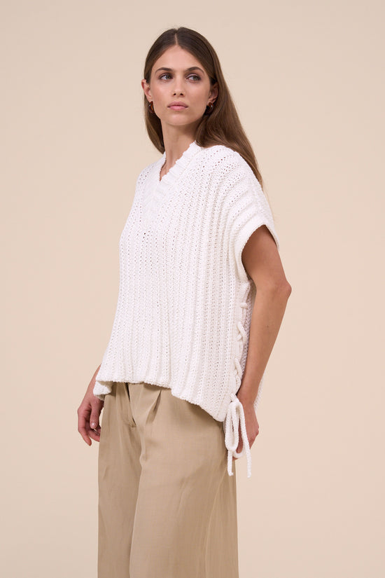 fedeli Aura Cotton Wave Sleveless V-neck WHITE