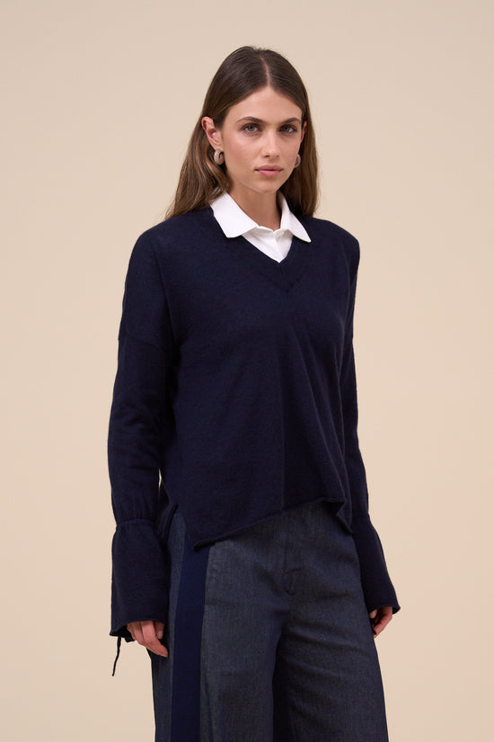 fedeli Teia Superlight Cashmere V-neck MIDNIGHTBLUE