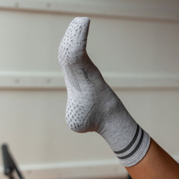 Feetures Elite Grip Max Cushion Mini Crew Steady Stripe