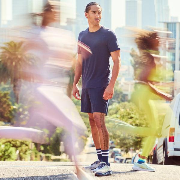 Feetures Elite Light Cushion Mini Crew White High Top Stripe