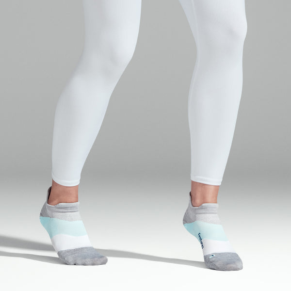 Feetures Elite Ultra Light Tab Crisp Mint