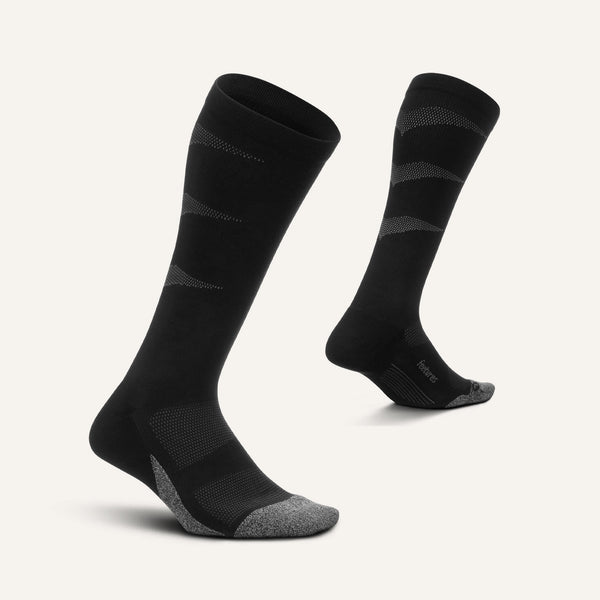 Feetures Graduated Compression Light Cushion Knee High Gray