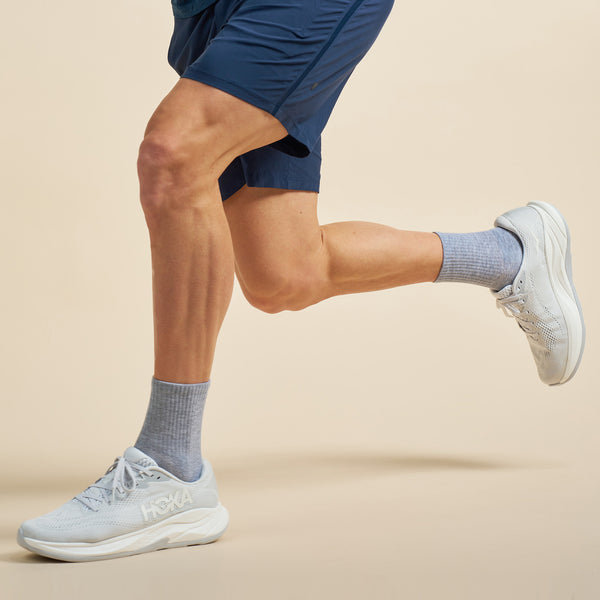 Feetures High Performance Max Cushion Quarter Tall Light Gray