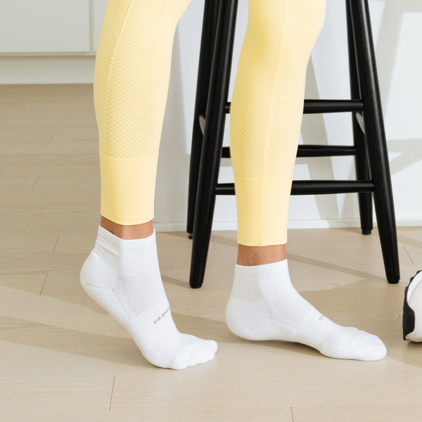 Feetures High Performance Max Cushion Quarter White