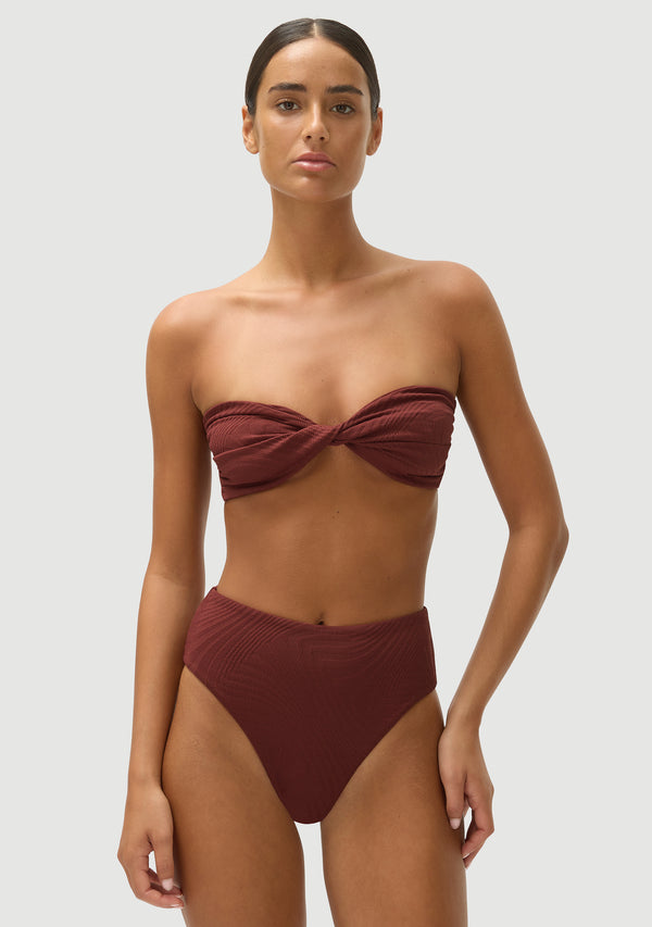 Fella Bernie Top Fudge