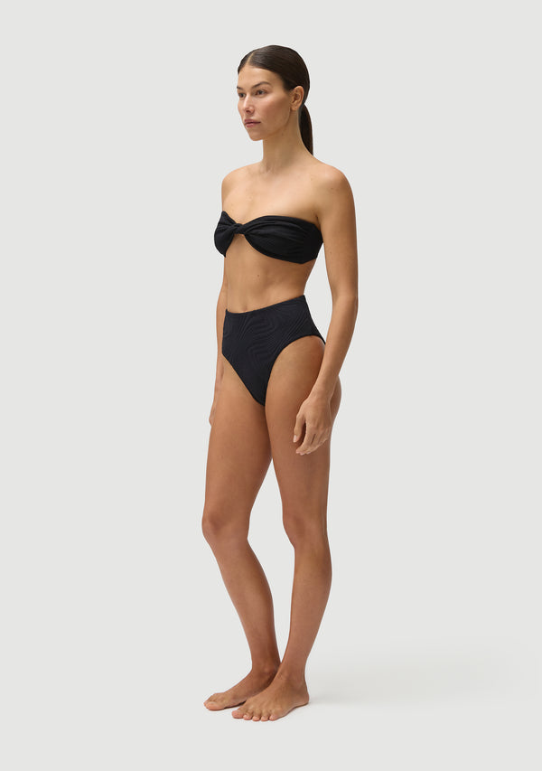 Fella Bernie Top Noir